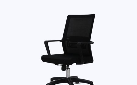 The Ultimate Guide to Buying Office Furniture in Karachi