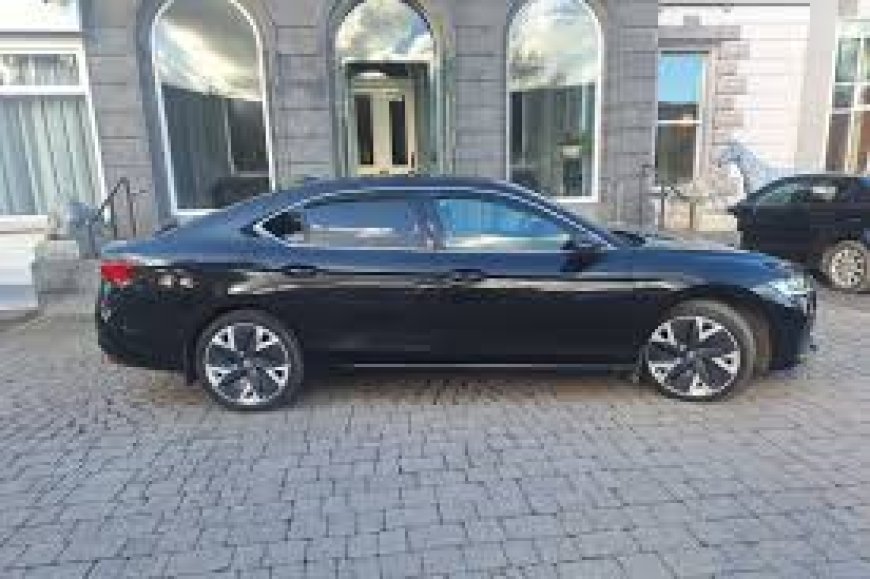 Why I Booked AV Cars for My Taxi from Manchester Airport