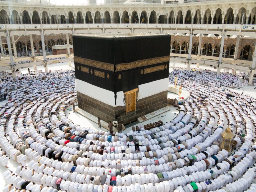 9 Must-Know Tips Before You Book VIP Umrah Services